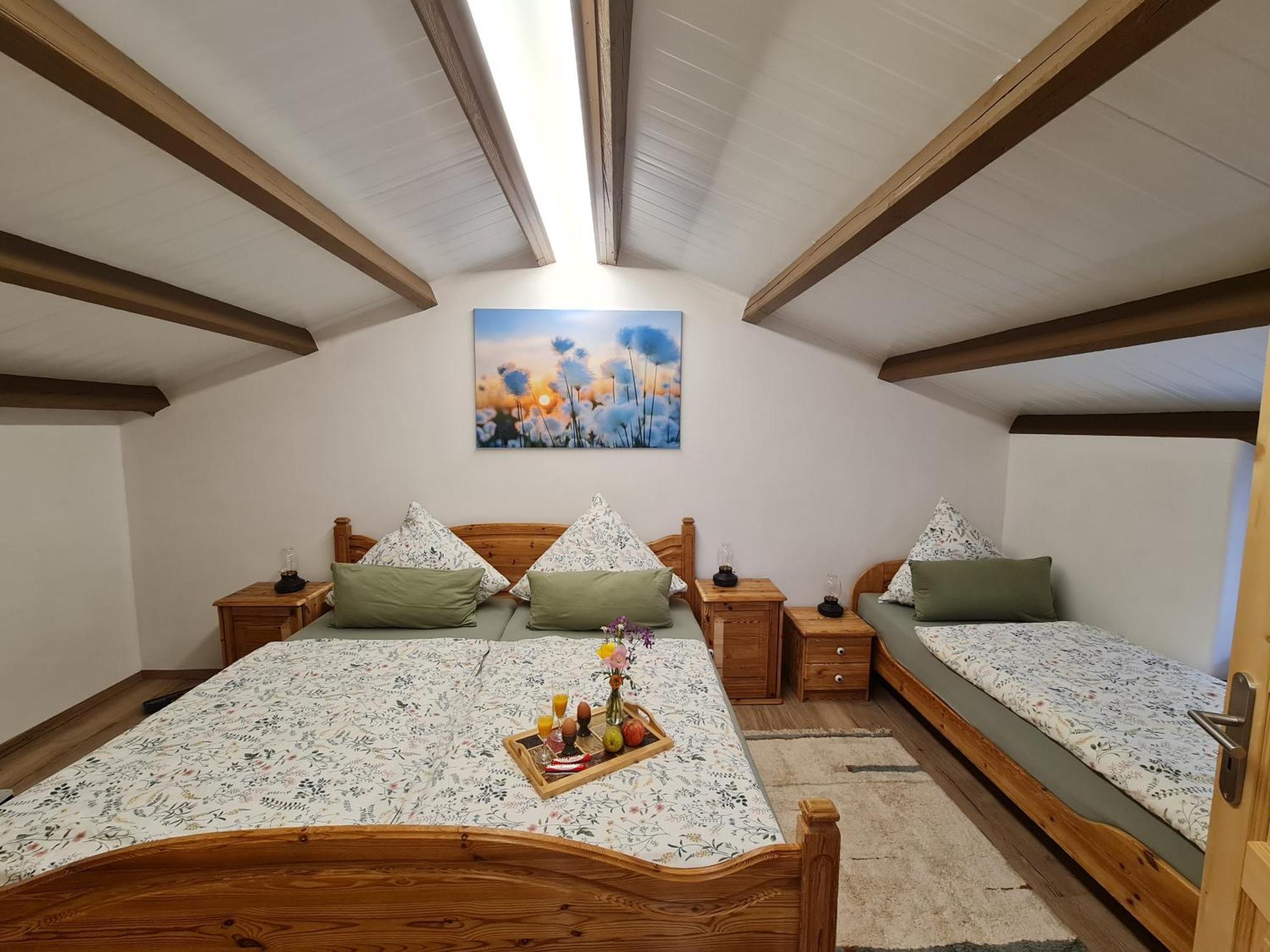 Ferienwohnung Wiesenhof Neuhof an der Zenn Bagian luar foto