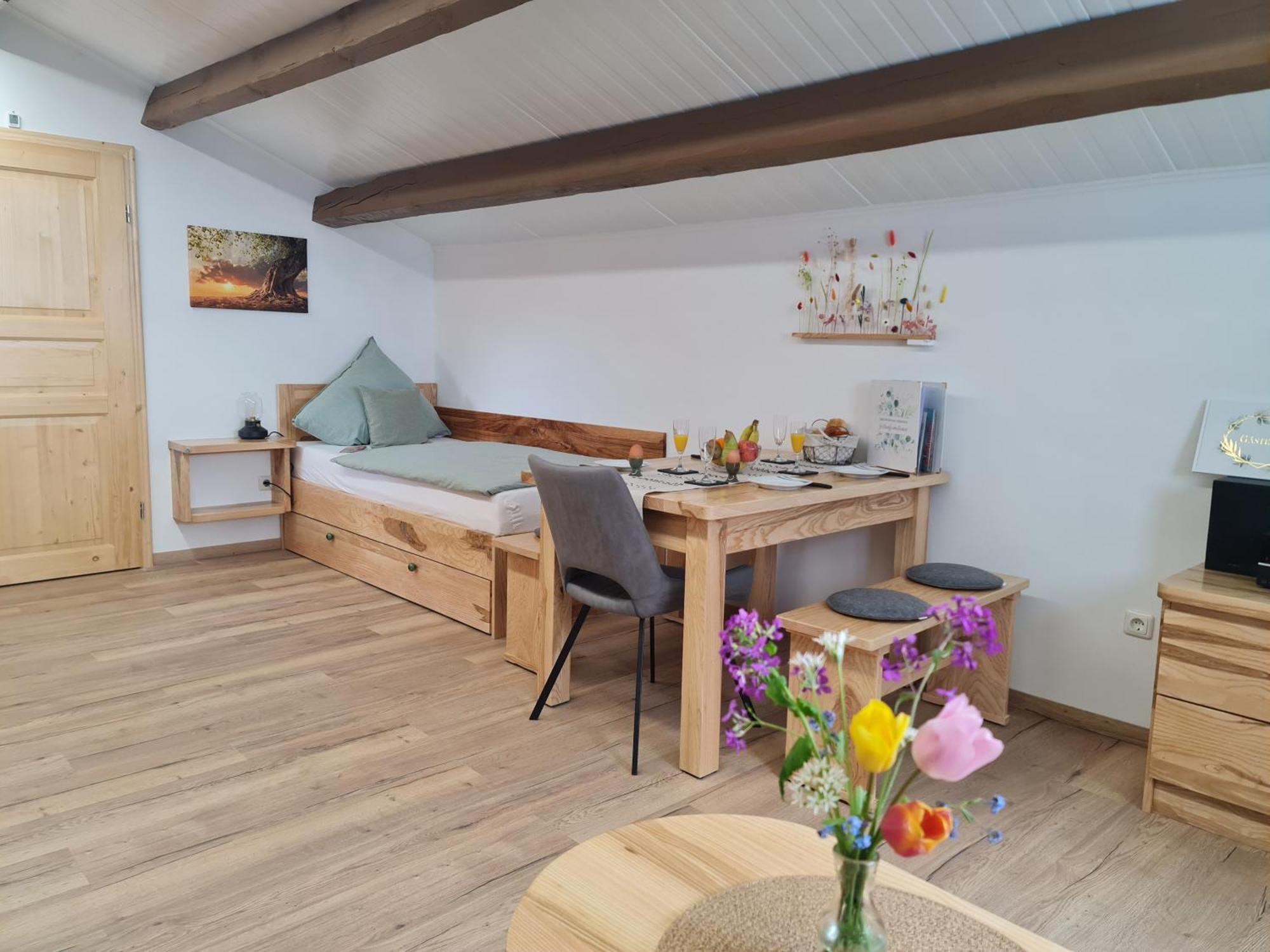 Ferienwohnung Wiesenhof Neuhof an der Zenn Bagian luar foto
